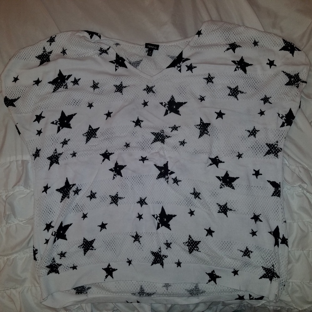 Torrid short sleeve wide neck Star sweater